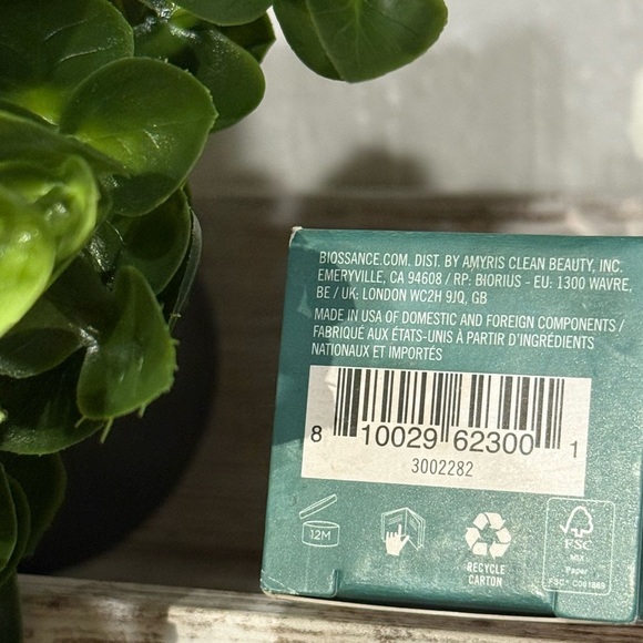 Biossance Squalane + Retinol Night Serum - Picture 6 of 7